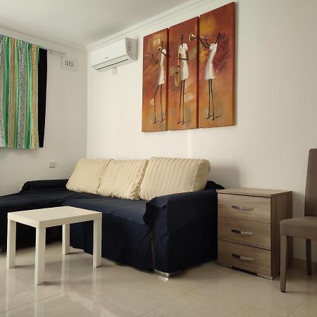 One Bed Room Apartment With Terrace Марсаскала Екстериор снимка