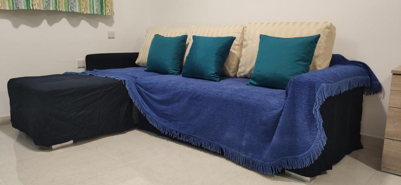 One Bed Room Apartment With Terrace Марсаскала Екстериор снимка